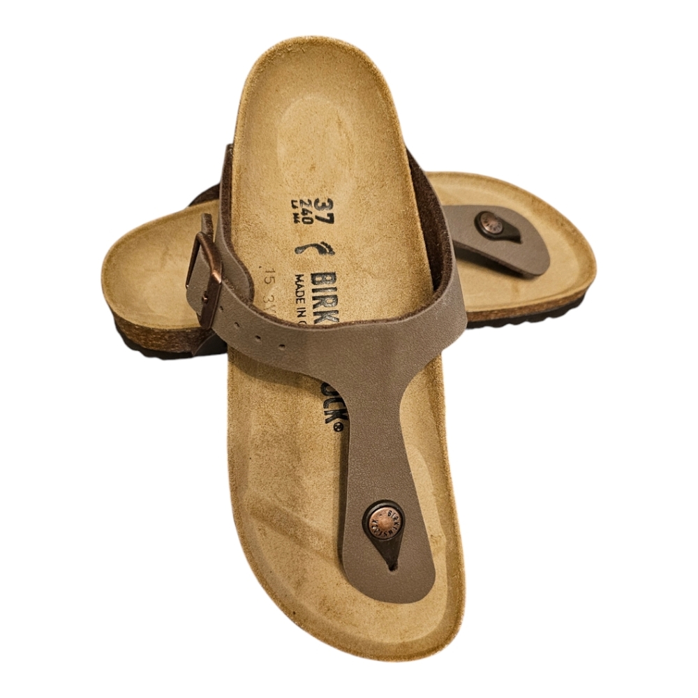 BIRKENSTOCK Gizeh BS Sandals-Mocca